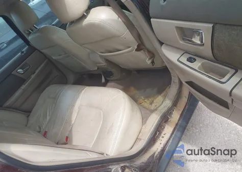 2000 Ford Taurus Sel z USA, uszkodzony, nr VIN 1FAFP56S2YA183814